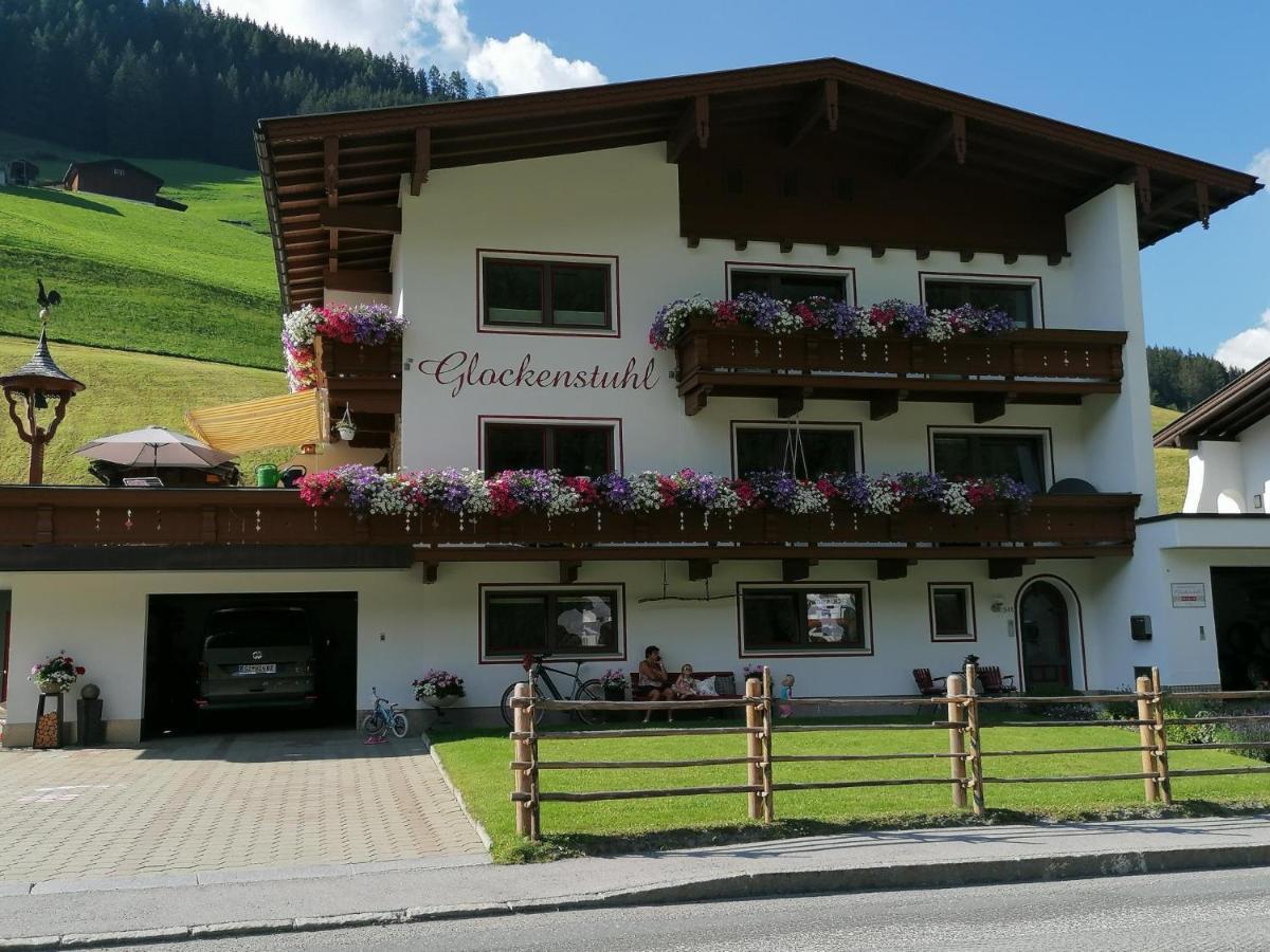 Glockenstuhl, Haus *